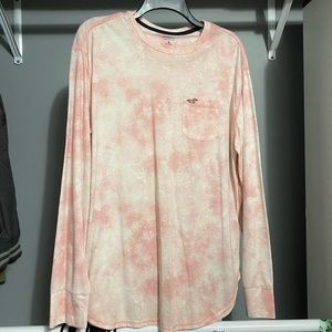 Hollister long fit tee